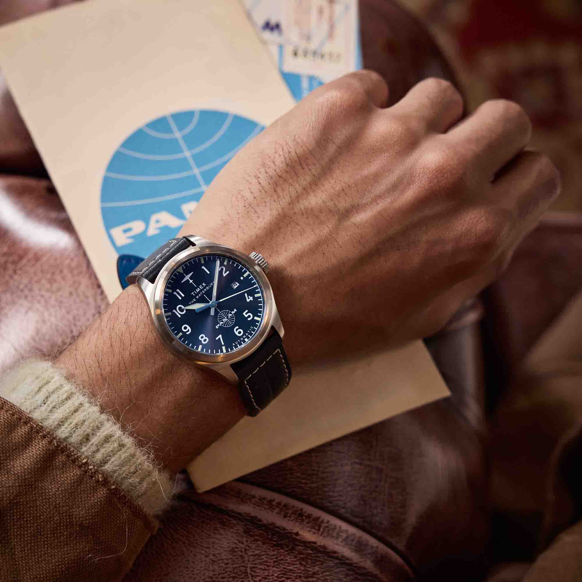 3041-timex-waterbury-ace-automatic-x-pan-am-41mm-blue-2.jpg Timex Waterbury Ace Automatic x Pan Am 41mm Blue