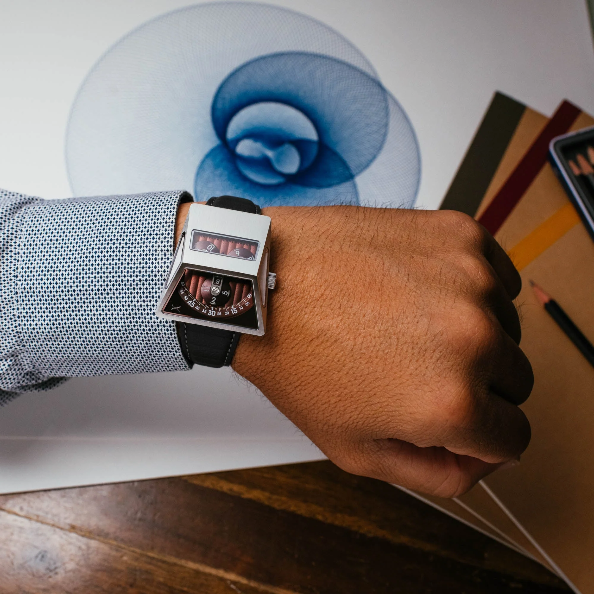 34-xeric-vendetta-x-wandering-hour-automatic-black-oxblood-5.webp Xeric Vendetta X Wandering Hour Automatic Black Oxblood