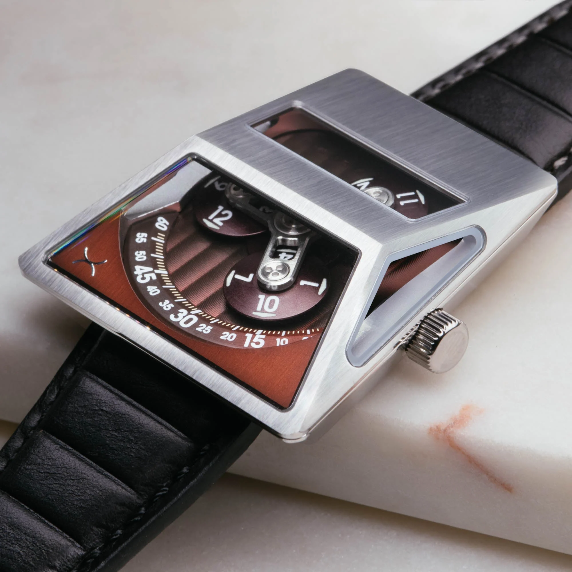 34-xeric-vendetta-x-wandering-hour-automatic-black-oxblood-6.webp Xeric Vendetta X Wandering Hour Automatic Black Oxblood