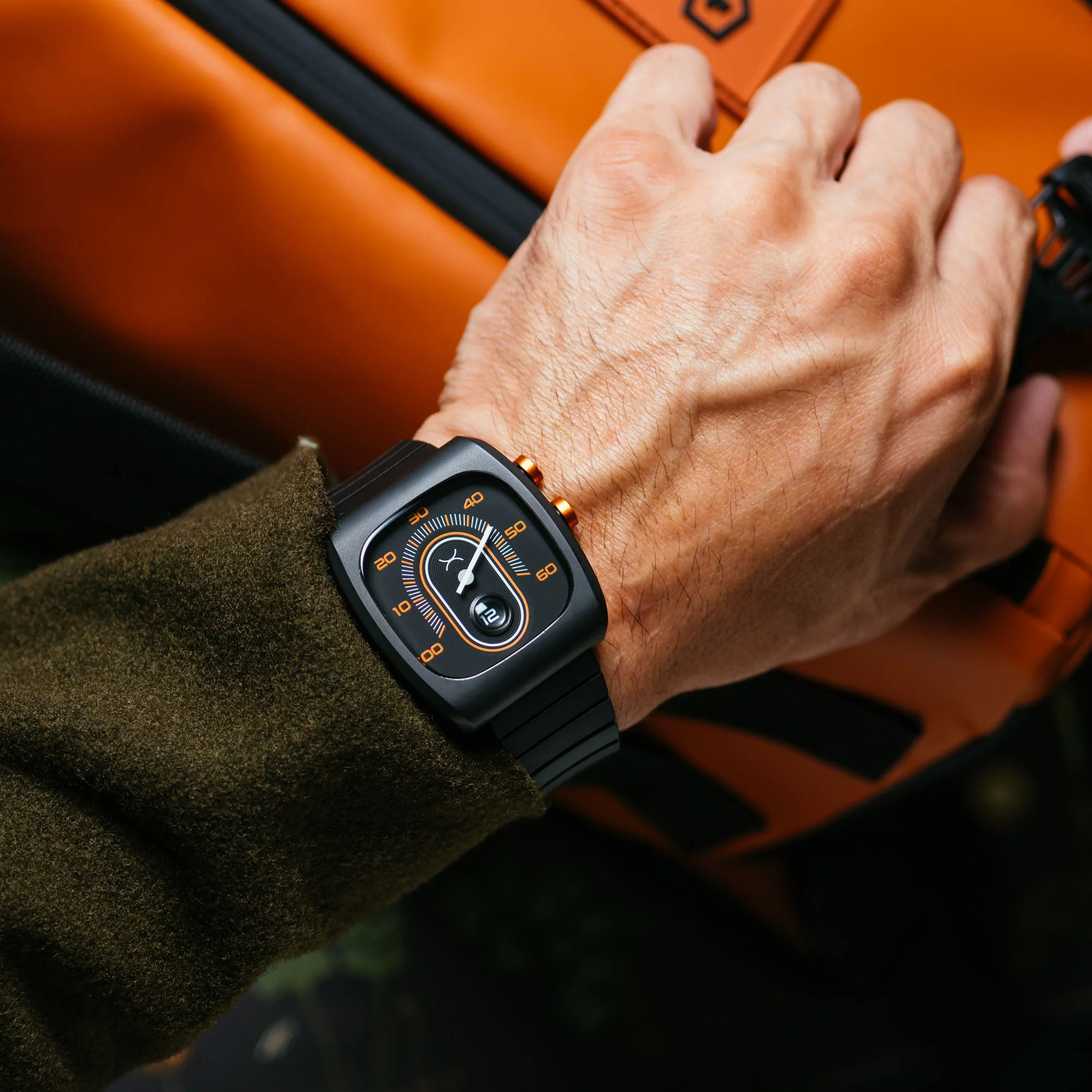 Xeric Retroscope Jump Hour Black Orange