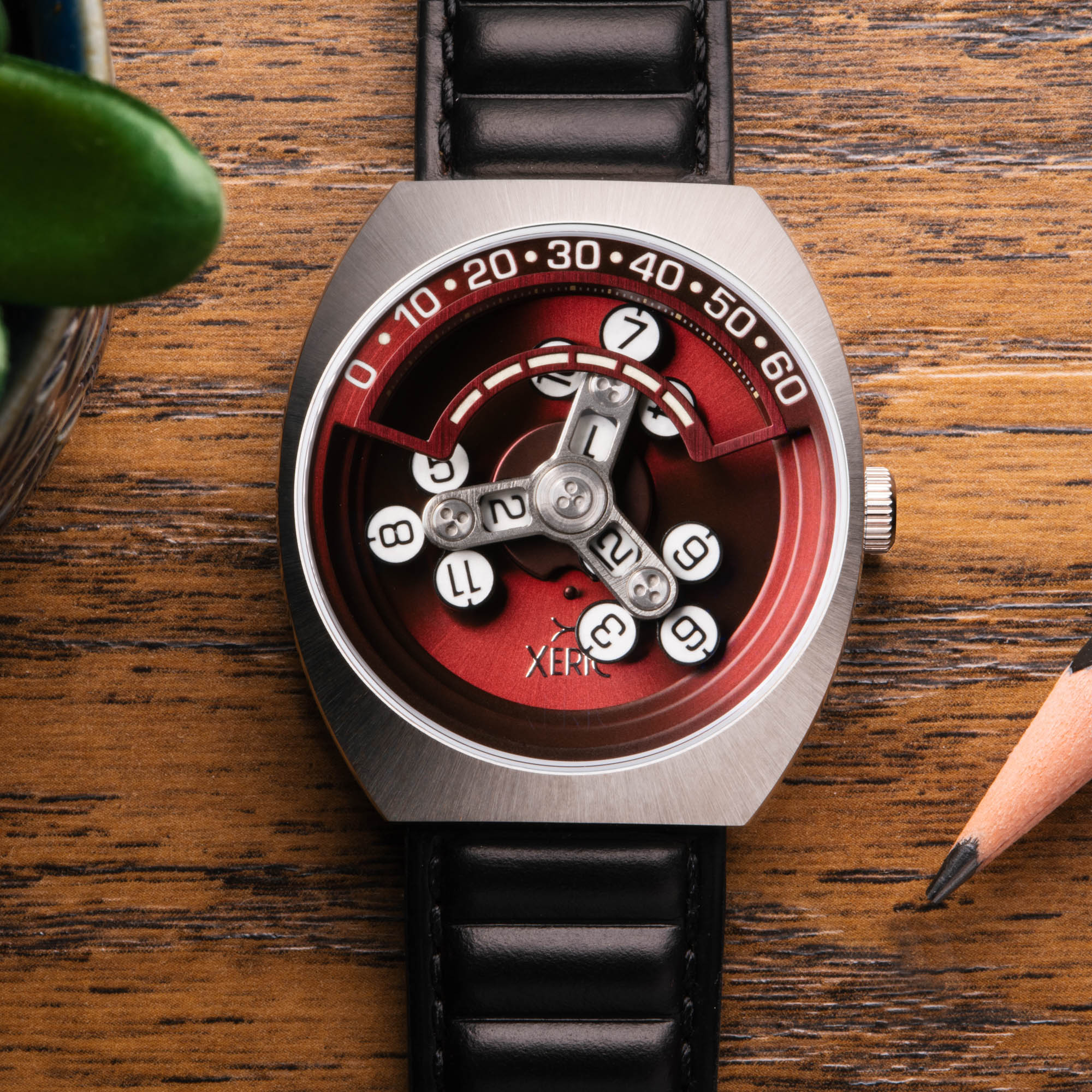 43-xeric-scrambler-automatic-wandering-hour-black-oxblood-5.jpg Xeric Scrambler Automatic Wandering Hour Black Oxblood