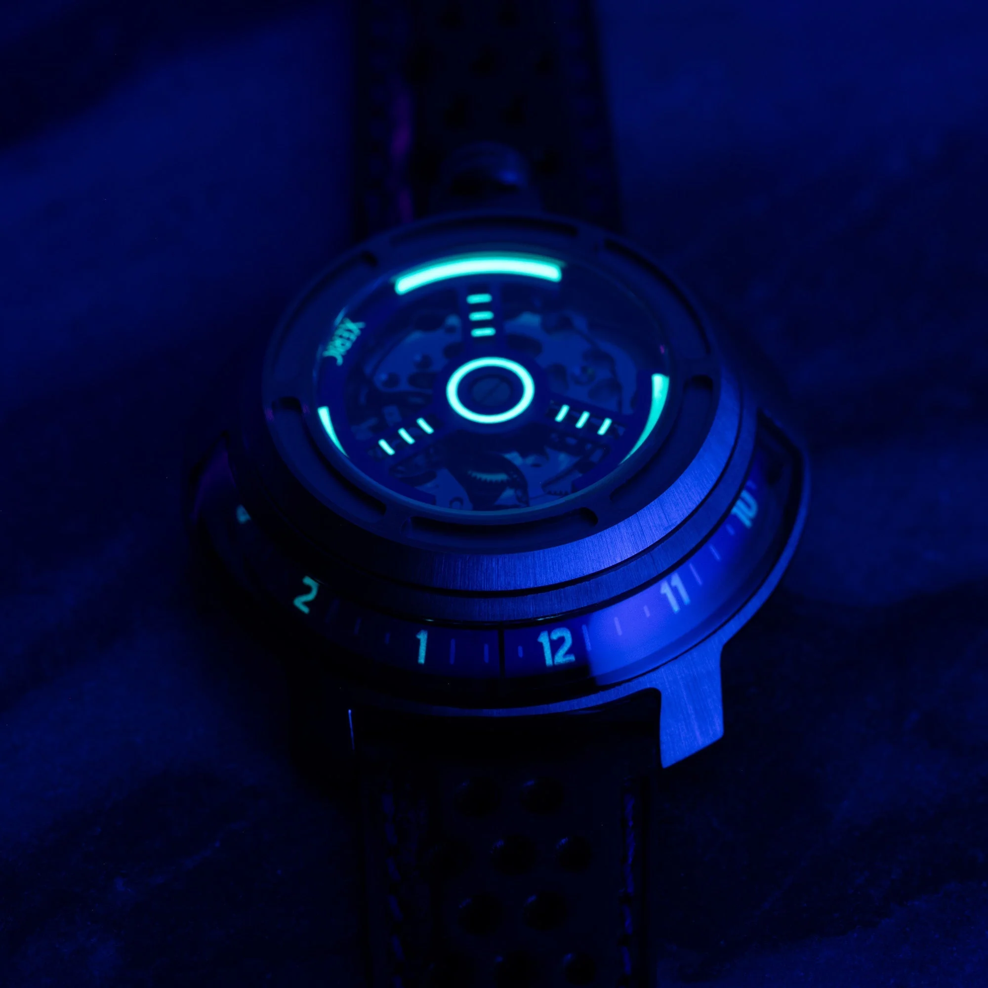 464-xeric-invertor-ii-automatic-gunmetal-purple-9.webp Xeric Invertor II Automatic Gunmetal Purple
