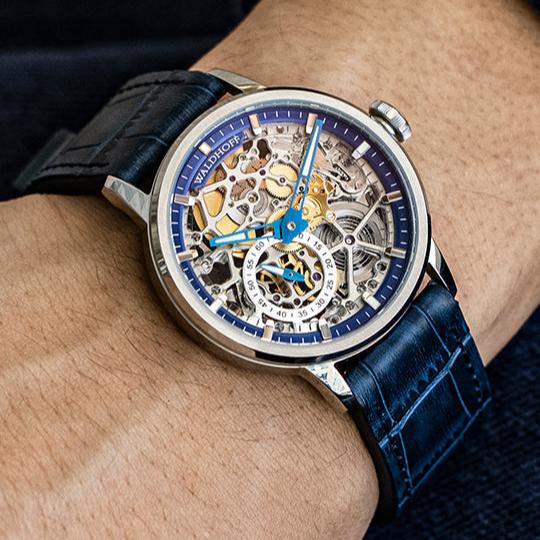 471-manufaktur-waldhoff-pioneer-automatic-royal-blue-2.jpg Manufaktur Waldhoff Pioneer Automatic Royal Blue