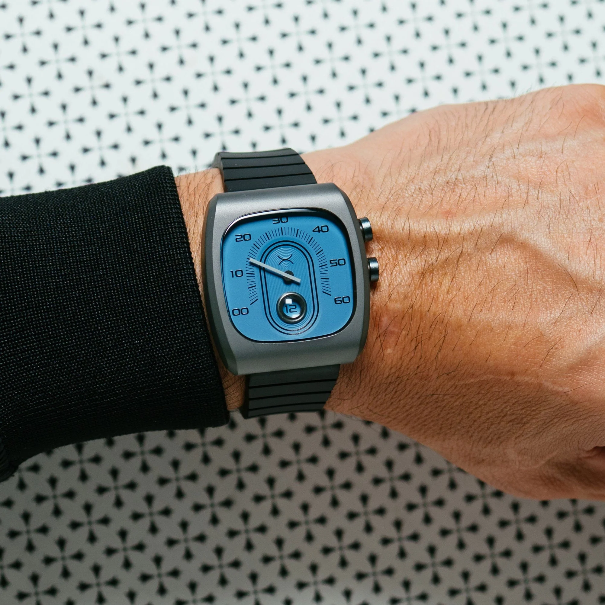 543-xeric-retroscope-jump-hour-slate-blue-6.webp Xeric Retroscope Jump Hour Slate Blue