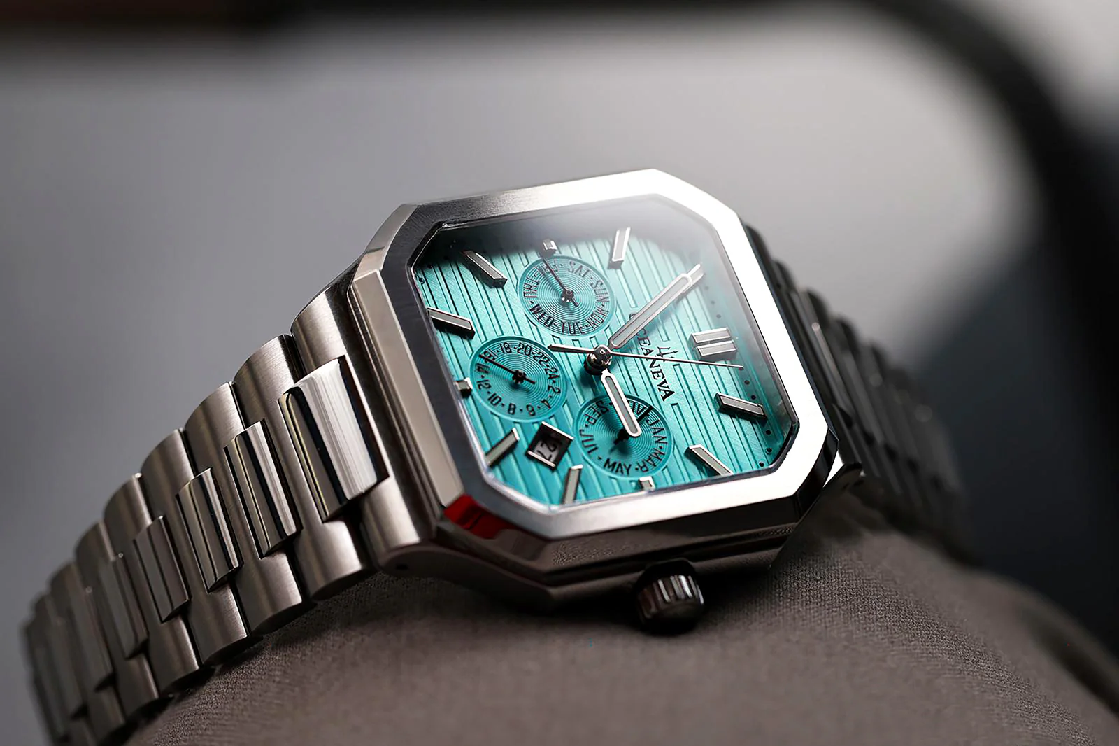 547-oceaneva-tenuis-automatic-thin-calendar-teal-10.webp Oceaneva Tenuis Automatic Thin Calendar Teal
