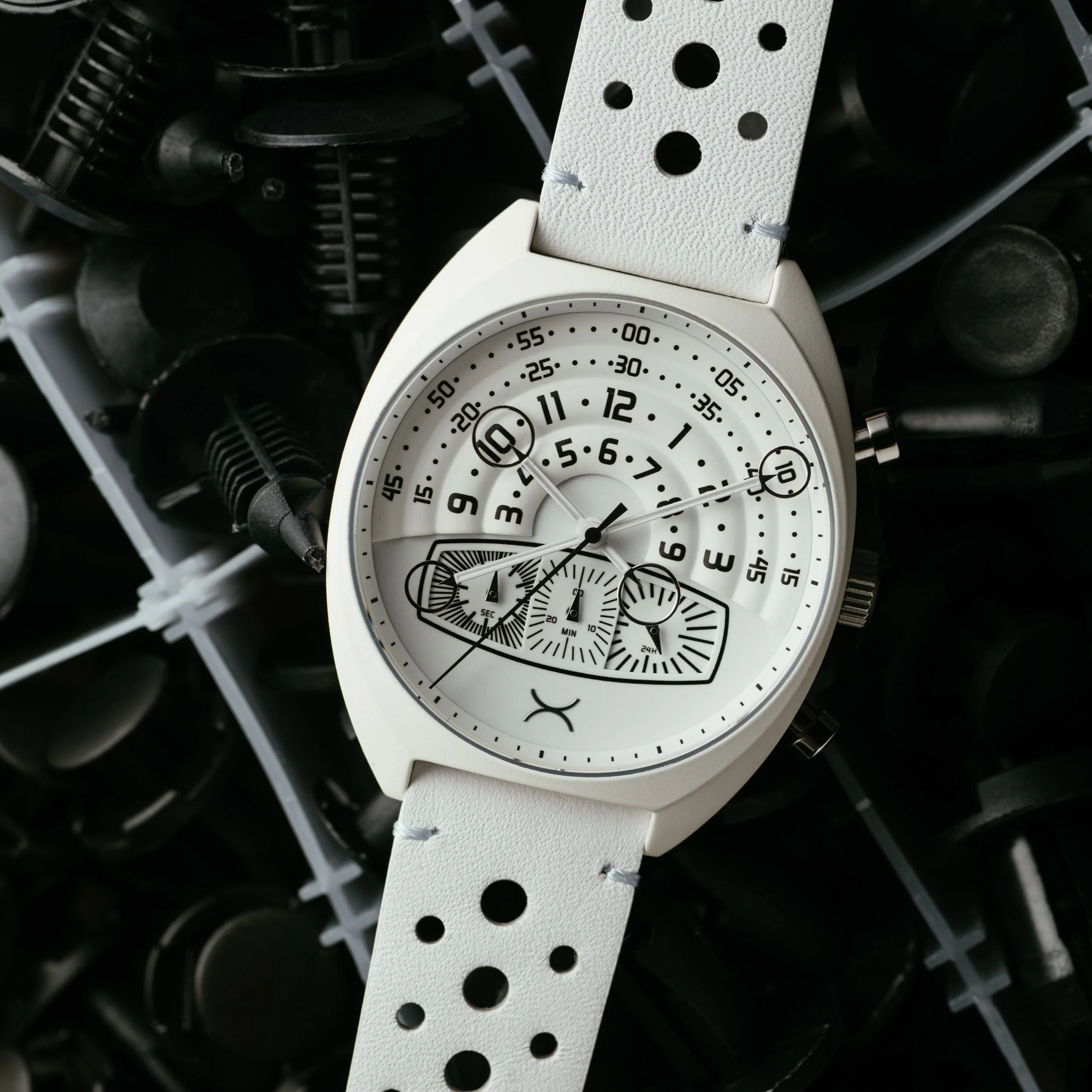 554-xeric-halograph-iii-chrono-whiteout-4.webp Xeric Halograph III Chrono Whiteout