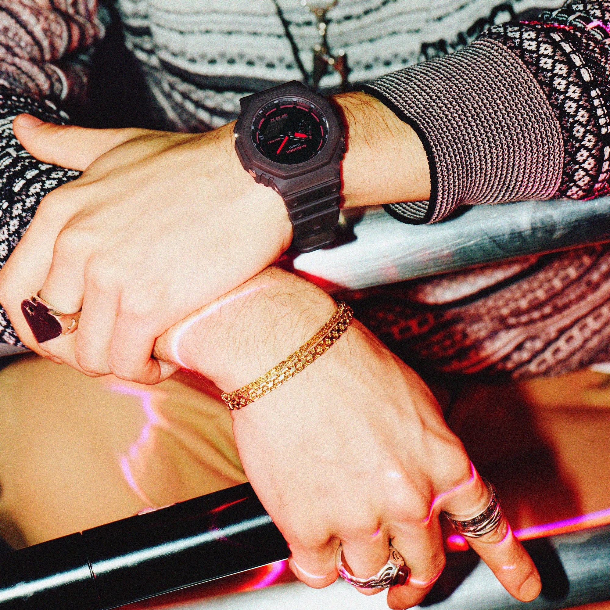 655-g-shock-ga2100-smoke-light-ana-digi-brown-pink-2.jpg G-Shock GA2100 Smoke Light Ana-Digi Brown Pink