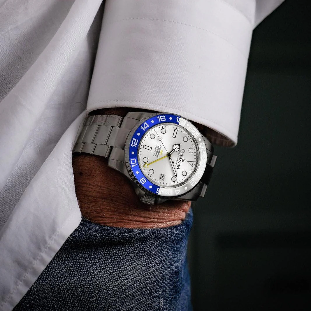 777-oceaneva-titanium-deep-marine-explorer-gmt-1250m-white-blue-2.webp Oceaneva Titanium Deep Marine Explorer GMT 1250M White Blue