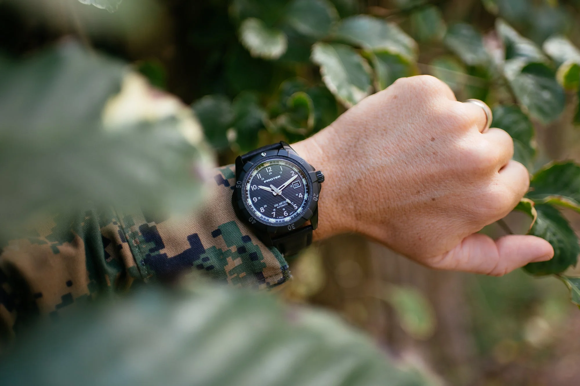 922-protek-steel-dive-pt2202-automatic-black-9.webp ProTek Steel Dive PT2202 Automatic Black
