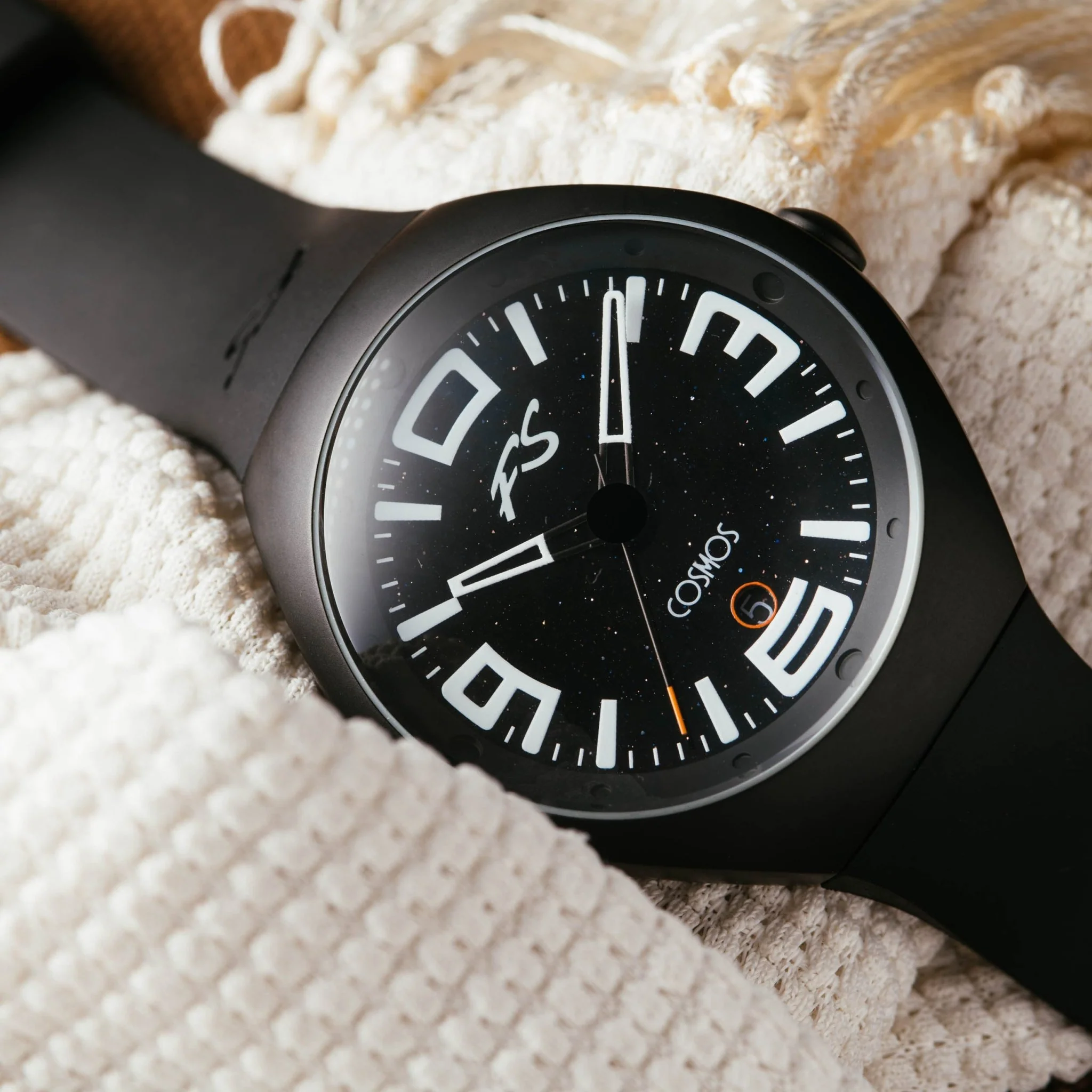 Szanto Icon Frank Stephenson Cosmos Black 9001