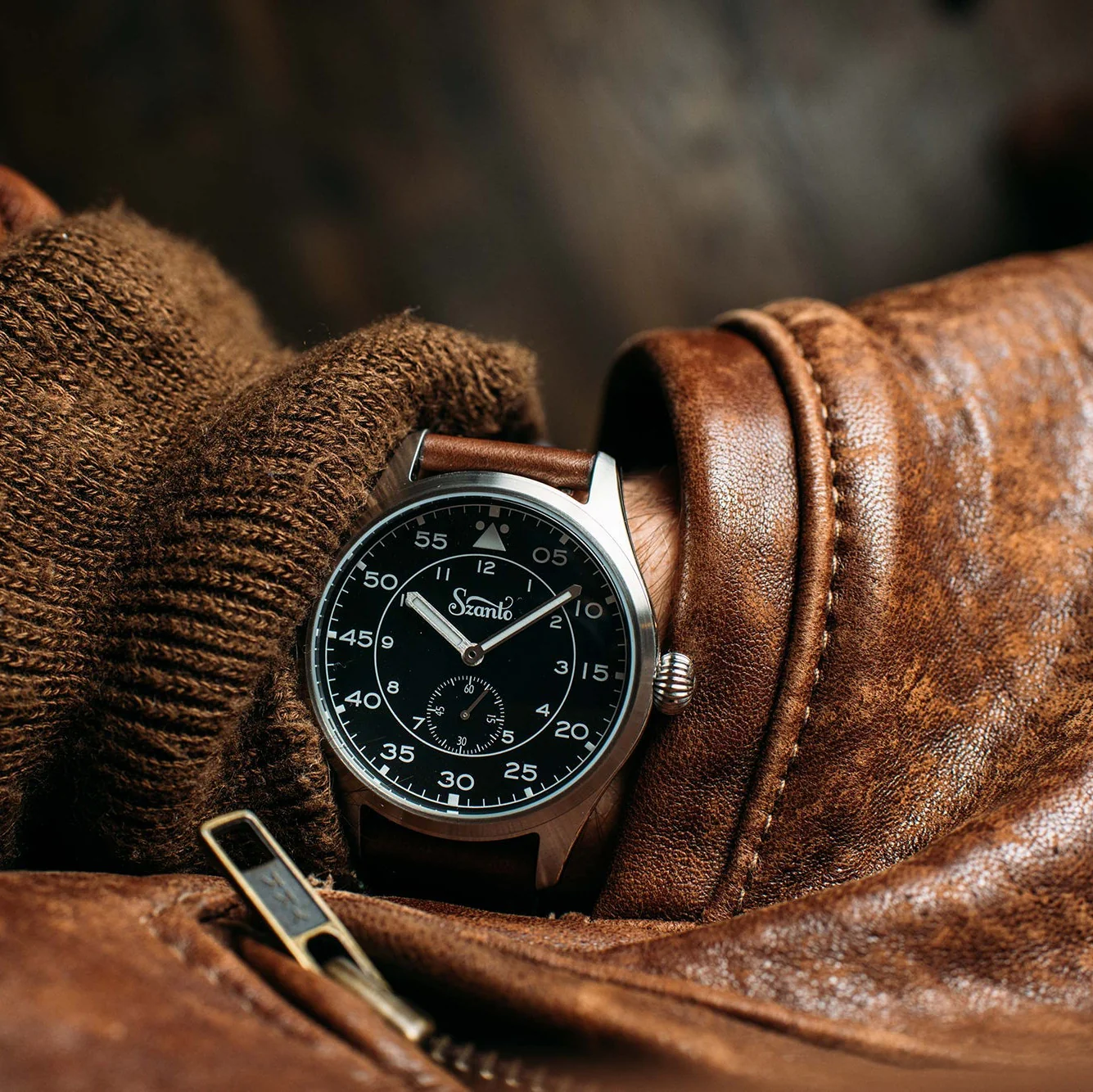 933-szanto-heritage-aviator-small-seconds-2754-8.webp Szanto Heritage Aviator Small Seconds 2754